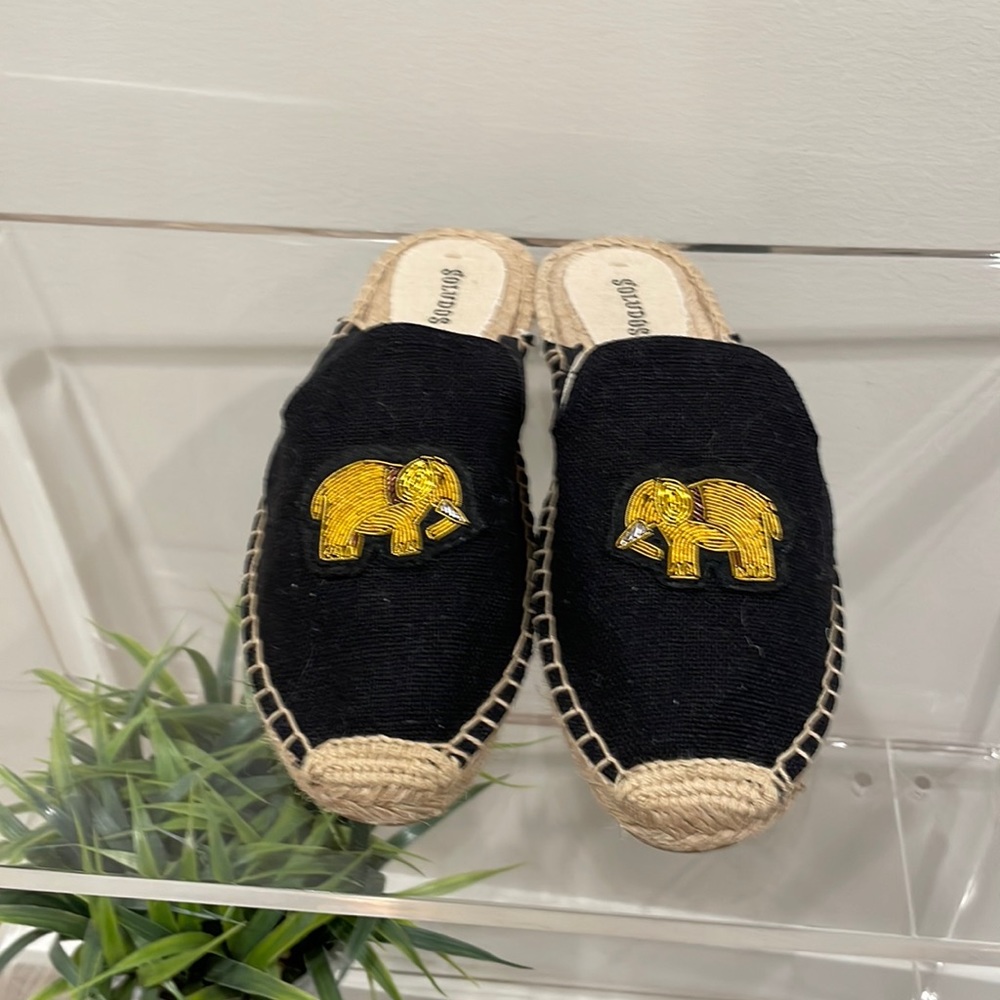 New, Soludos no slides, sandals, size 8